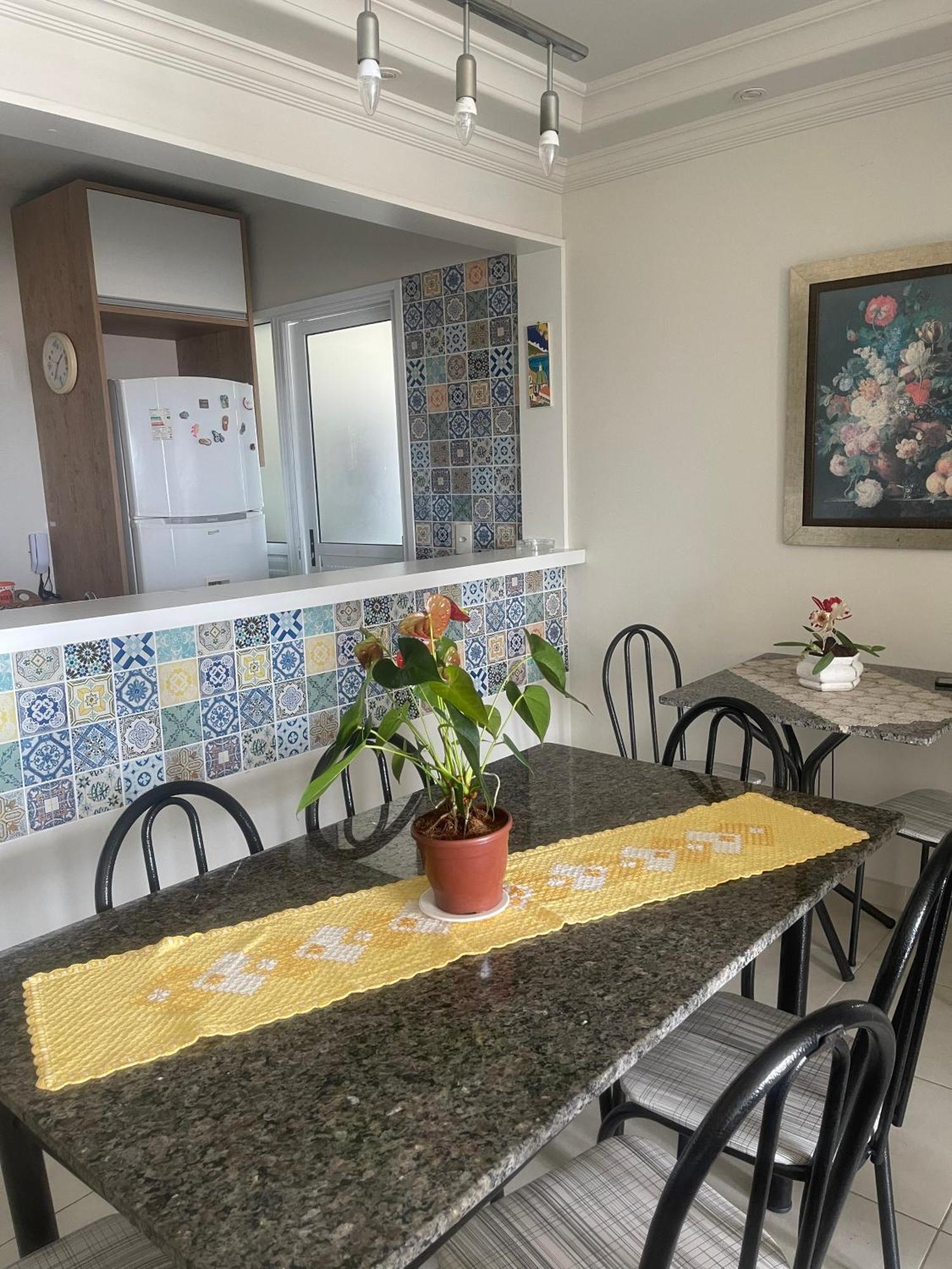 Ap 3 Qtos 2vg Gar Cob Twice Apartment *